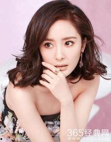 女明星资讯,揭秘女明星们的时尚风采与幕后故事